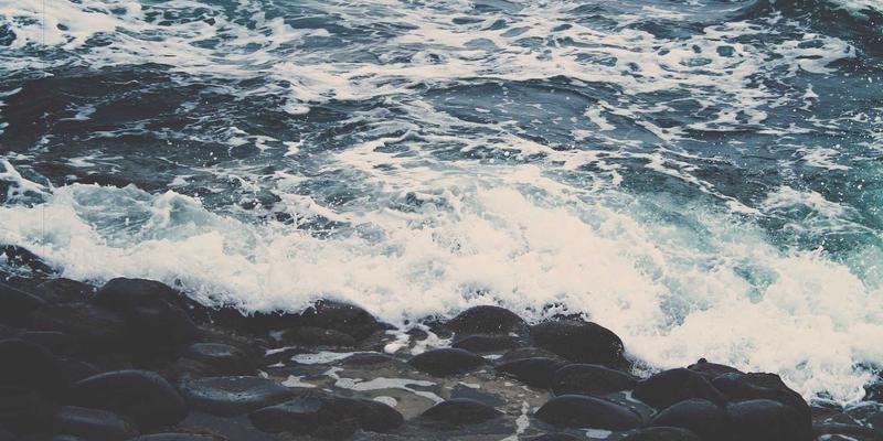 数控水刀切割技术如何革新食品加工：兰森切割在蛋糕与冷冻产品中的精密应用