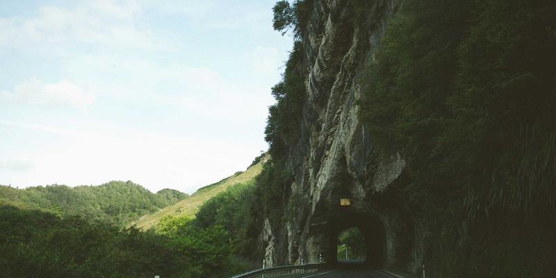 等离子切割机操作全攻略：从数控系统设置到高效切割技巧